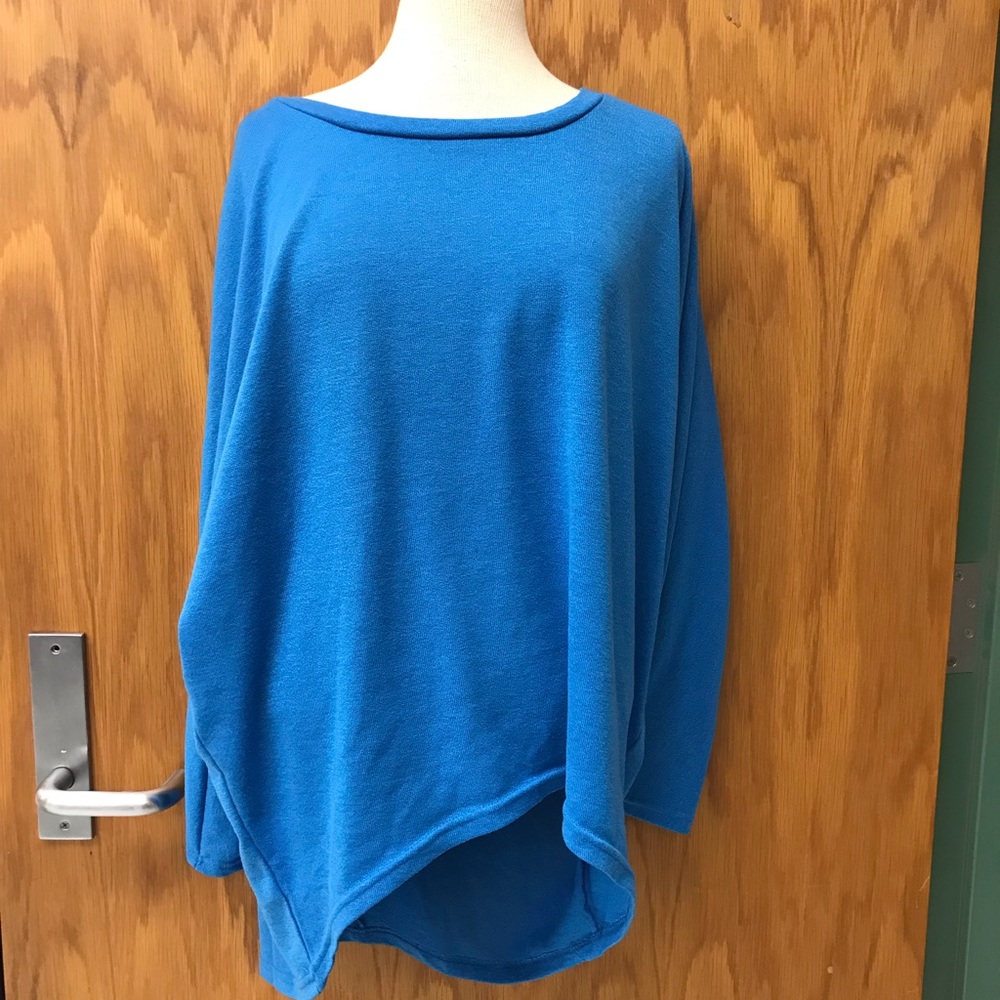 Zanzea large oversized lightweight sweater. - Picture 2 of 4